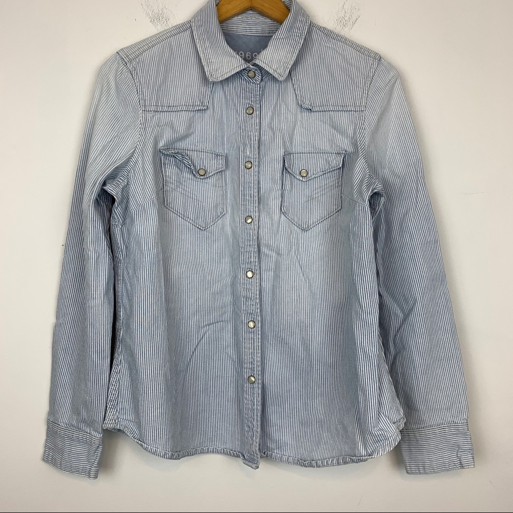 📽 Gap Women’s Denim Striped Jacket Size Large